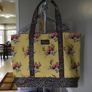 Plunder yellow tote